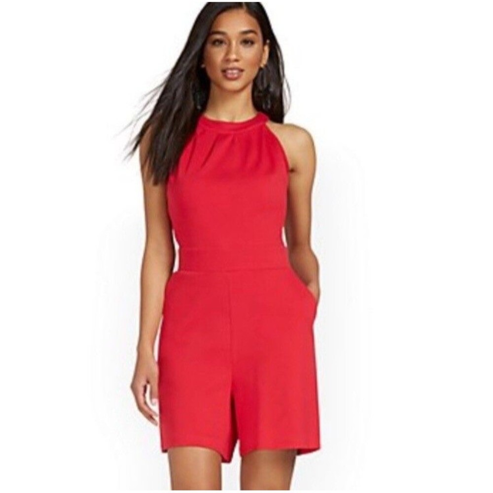 New York & Company Womens XL Romper Halter Red Shorts Bow Stretchy Sleeveless